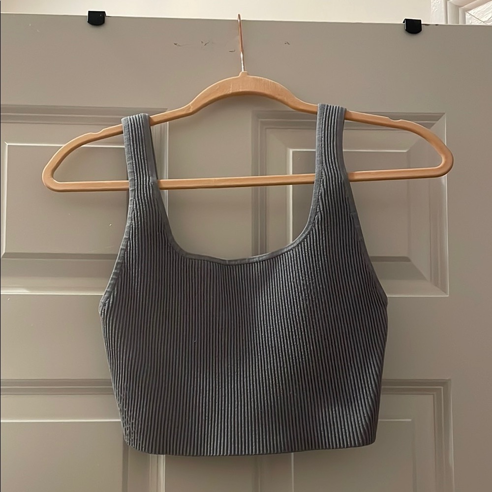 Aritzia babaton BLUE sculpt knit square neck cropped tank top, size medium